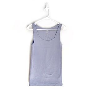 ⭐️5 for $25⭐️ GAP Lavender Color Casual Basic Scoop Neck Sleeveless Tank Top